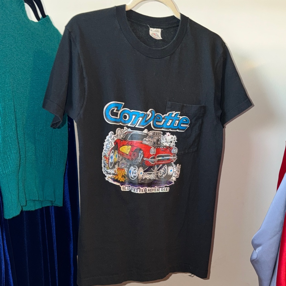 Vintage Black Corvette Graphic T-Shirt Medium